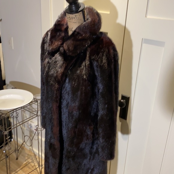 COPY - Vintage mink fur coat- family heirloom. Ladies medium - roughly size 8-1… - Picture 3 of 15